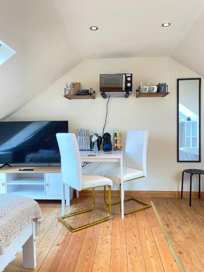 Mini-Studio By Hnfc Stays South Shields Kültér fotó